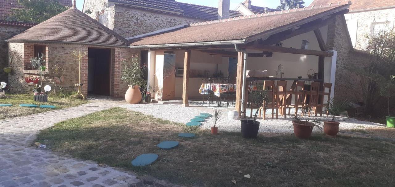 Villa Delice Quincy-sous-Senart Exterior photo