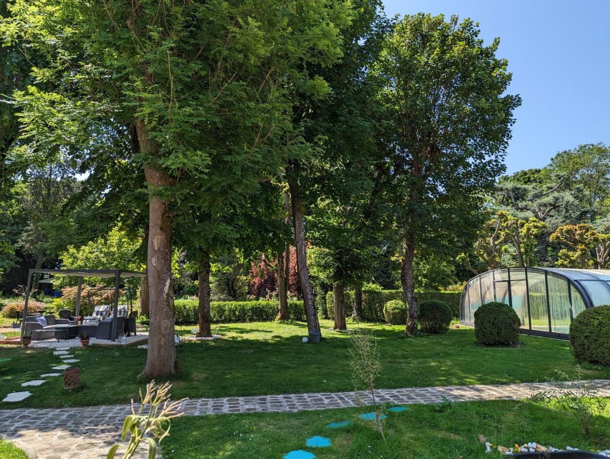 Villa Delice Quincy-sous-Senart Exterior photo