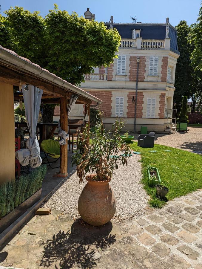 Villa Delice Quincy-sous-Senart Exterior photo